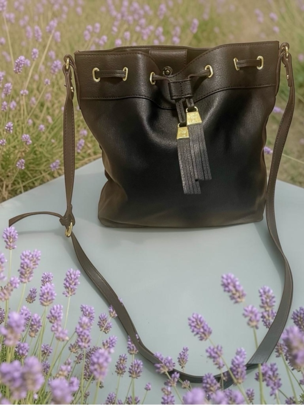 Liz Claiborne Black Leather Drawstring Bucket Bag with Tassel